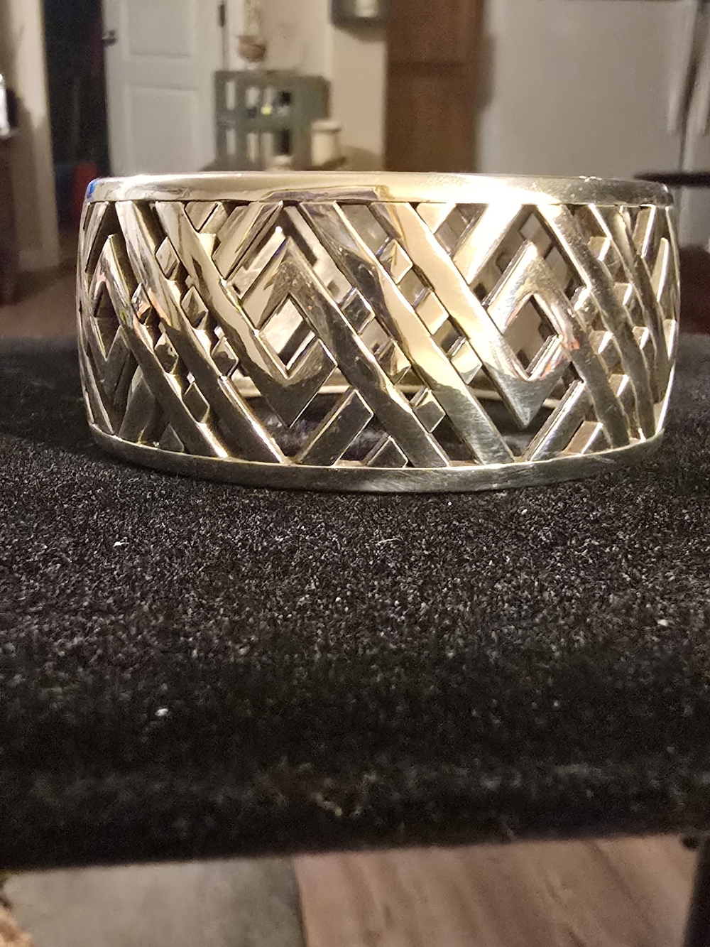 Brighton London Groove Silver Wide Hinged Bangle Bracelet
